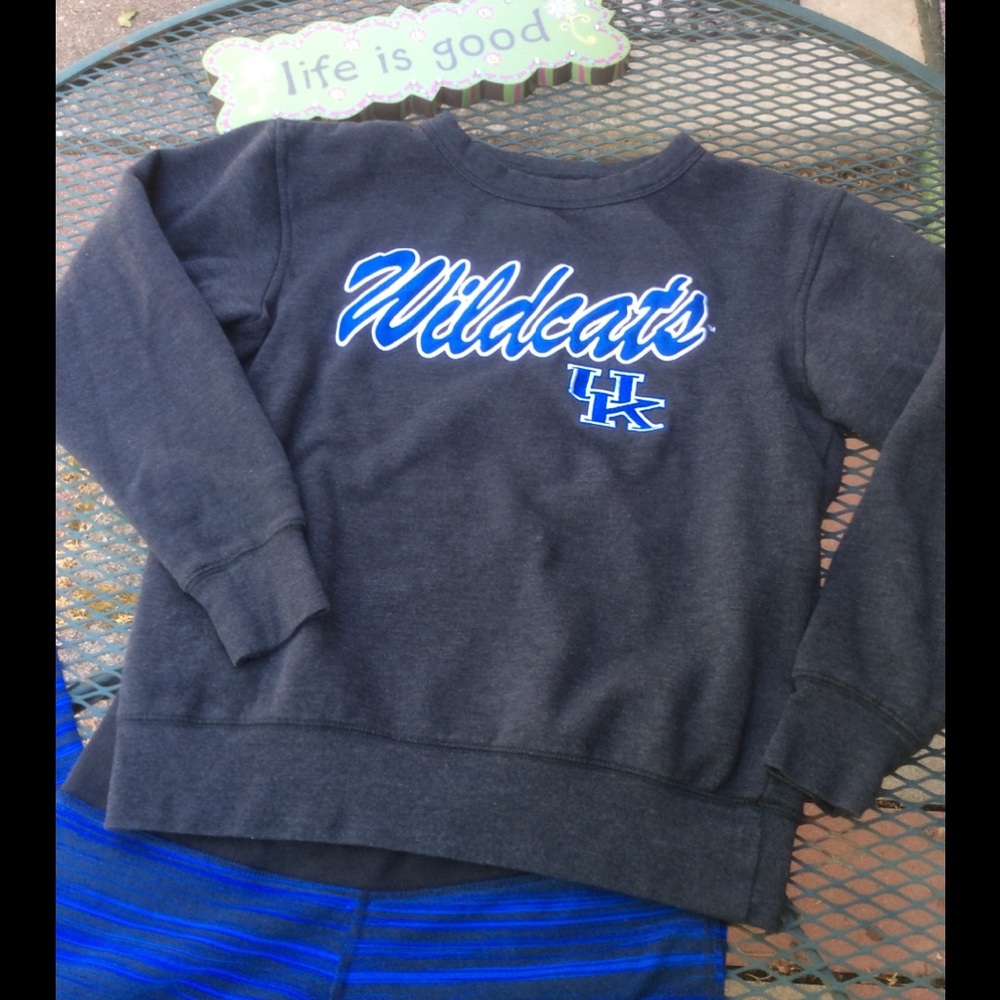 Kentucky Wildcats sweatshirt Size S